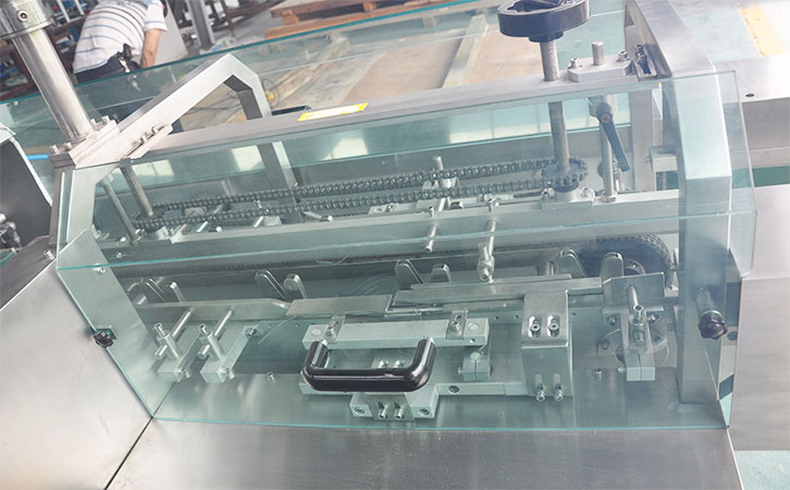 面膜裝盒機封盒機構