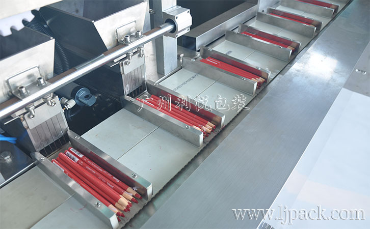 鉛筆全自動裝盒機(自動下料)