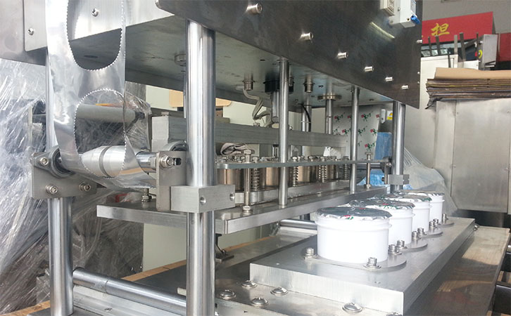 利悅塑料杯封口機結構